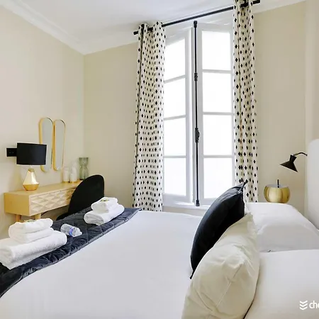 Superb -2br 6p- Musee D'orsay Louvre Appartement